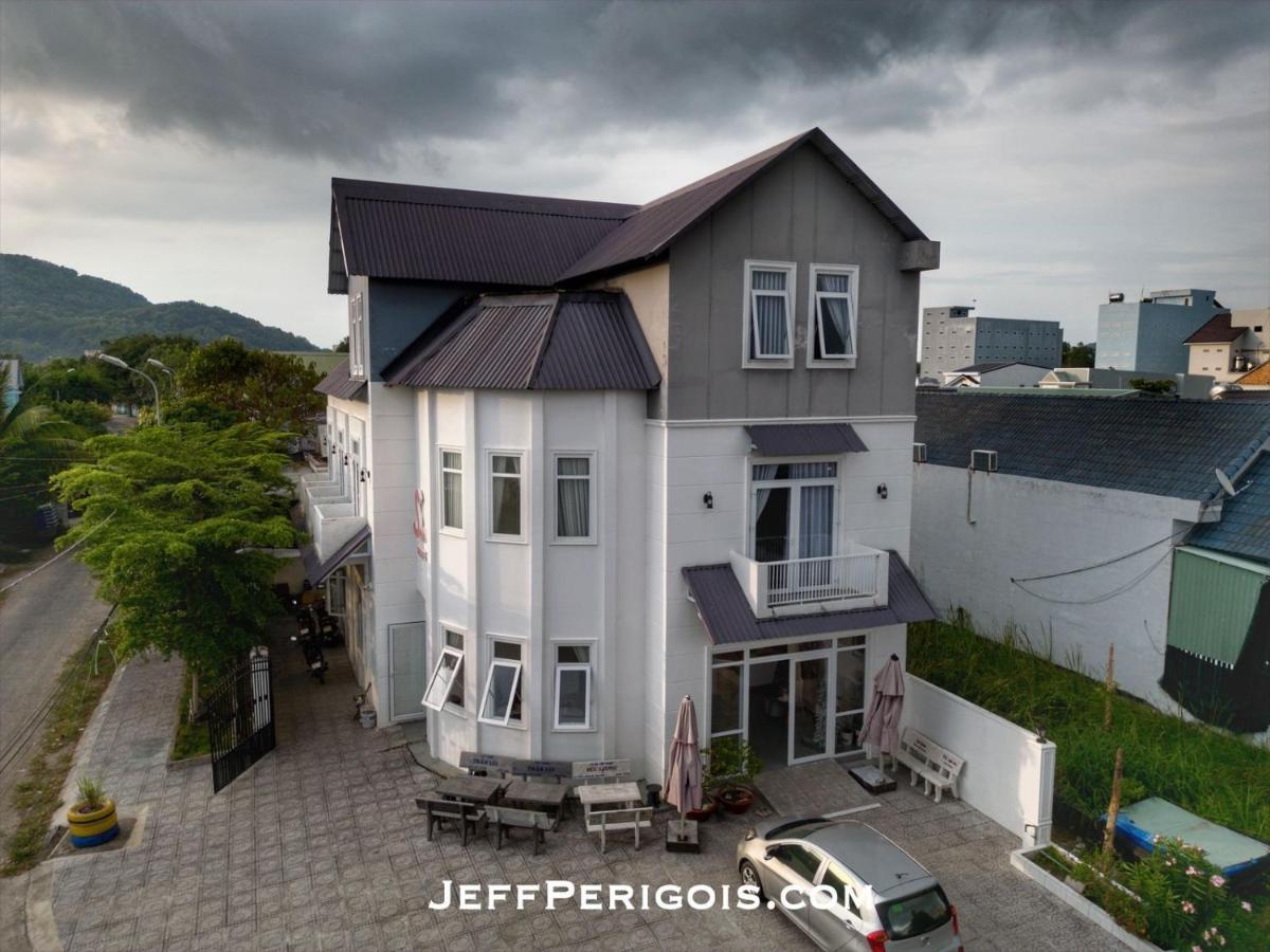 Sele House Hotel Ha Tien Exterior photo